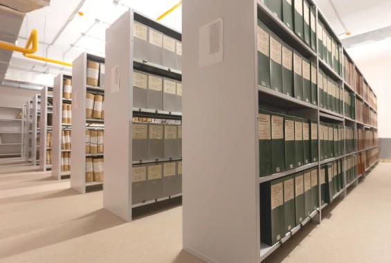 стационарные стеллажи со сплошной стойкой для архива